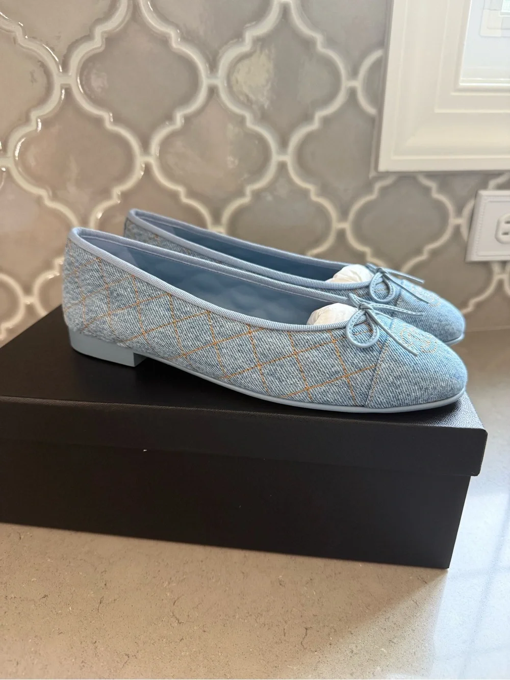 BNWT Chanel 26B Denim Light Blue Quilted Ballet Flat, Size 38.5